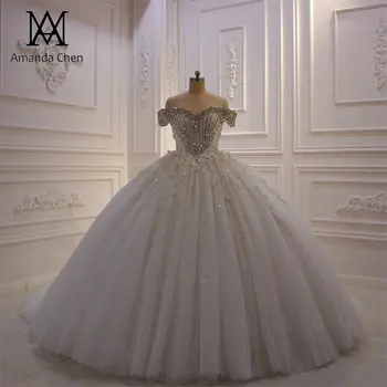 Пышное свадебное платье robe blanche с открытыми плечами, расшитое хрустальным бисером